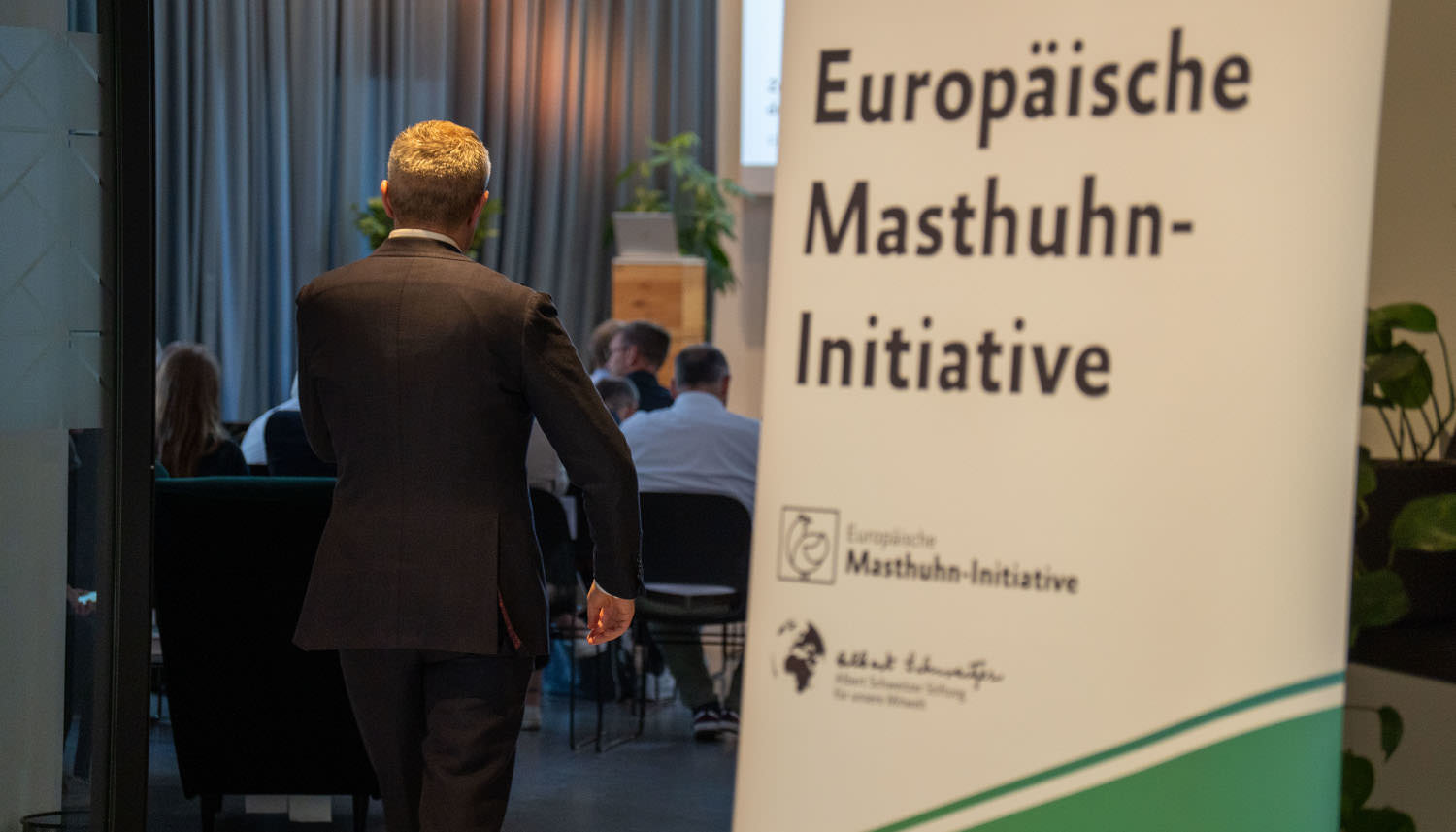 Runder Tisch 2024 zur Europäischen Masthuhn Initiative